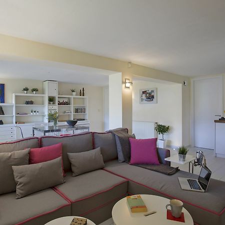 Posh & Minimal 1 Bd Apt - Panathenaic Stadium Exterior photo